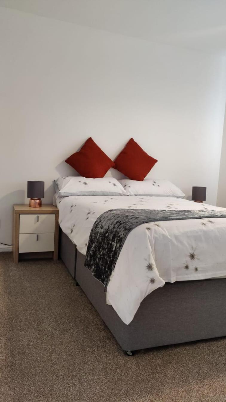 2 Bed Solihull Near Nec Airport, Jlr, Resort Wrld 외부 사진