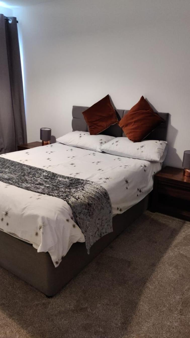2 Bed Solihull Near Nec Airport, Jlr, Resort Wrld 외부 사진